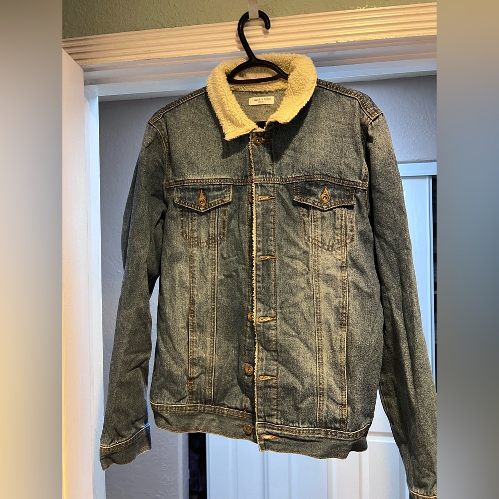 Jean jacket size M